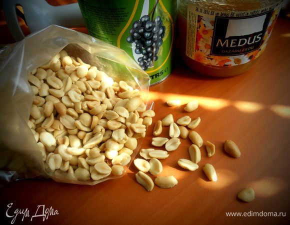 Продукты... Можно обойтись без масла... оно просто регулирует густоту массы, да и полезно для женского организма!