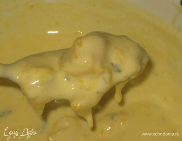 Смешать массу "Чизкейк" и апельсиново-мятную начинку.