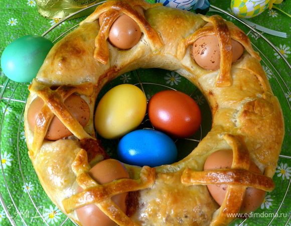 Готовый каравай остудить на решетке и подавать (можно как в теплом, так и в холодном виде)