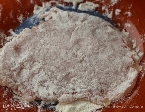 с двух сторон.