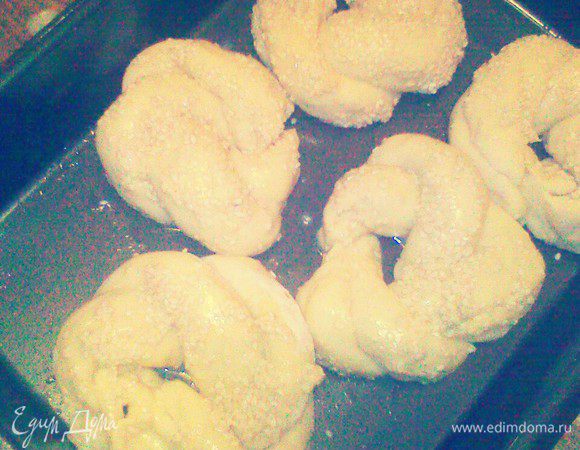 Выложить на противень, печь 20 минут при 180 гр. 