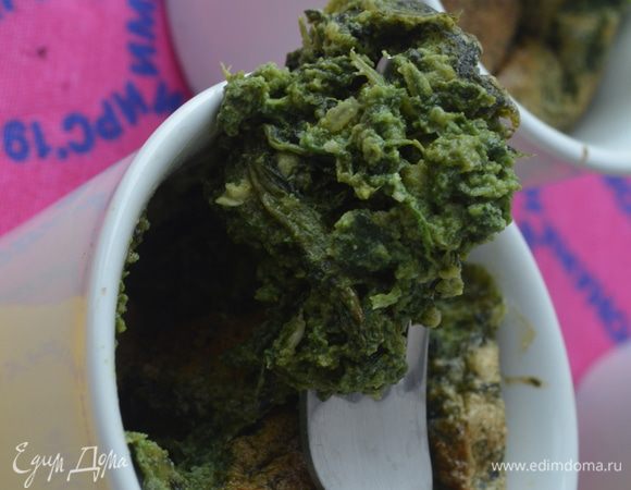 выпекать 20 минут при 180 гр. Суфле надо есть горячим! Если оно остыло - разогреть в микроволновке! 