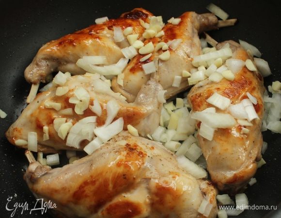 Посыпать мясо...