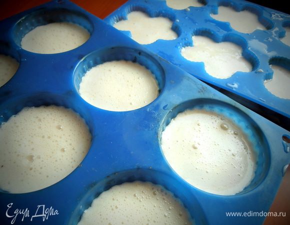 Отправляем в холодильник на ночь или на несколько часов.