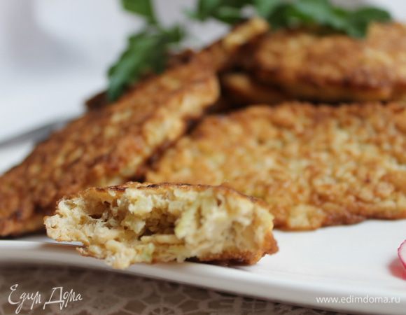 Достаем и выкладываем на тарелку. Котлетки наши готовы! Приятного аппетита!