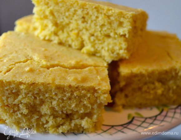 После чего нарезать на порционные кусочки и подавать..... Я, продолжая тему американской кухни, подала его с мясной "булкой" по-американски! ))