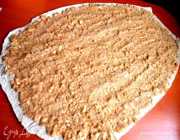 Как видно,хватило начинки на весь пласт!