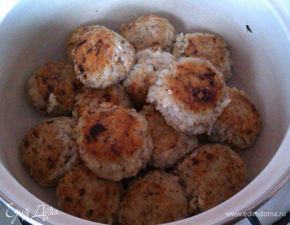 Складываем в кастрюльку.