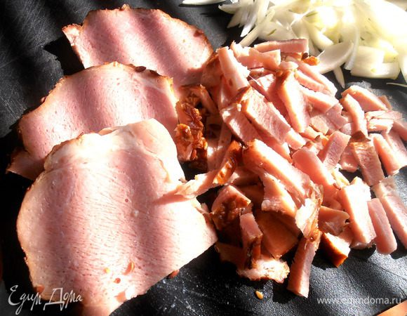 Мясо у меня постное,у Юли по рецепту-бекон...Смотрите по своему вкусу!