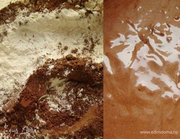 В отдельной миске смешать муку, ванилин, какао и разрыхлитель. Соединить мучную смесь с яичной. Добавить масло. Хорошо размешать тесто и убрать его в холодильник на 2-3 часа.