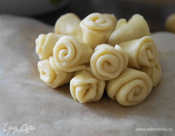 В итоге должна получится вот такая роза.