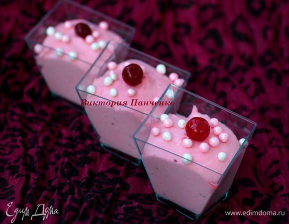 Разложить по формочкам и хорошо охладить в холодильнике. (не менее 2-х часов)