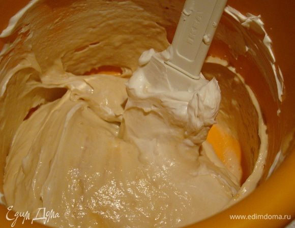 Смешать с охлажденным киселем