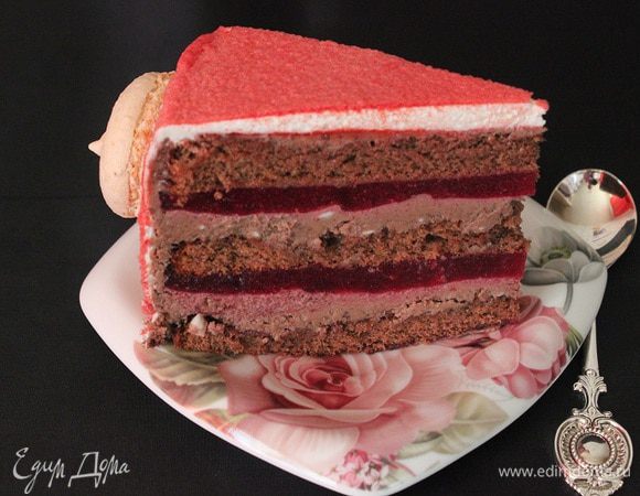 Украсила половинками макарон!
ПРИЯТНОГО!