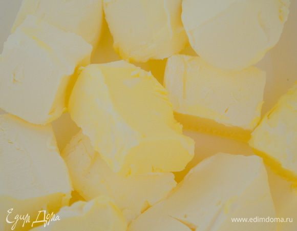 Сливочное масло размягчить при комнатной температуре 