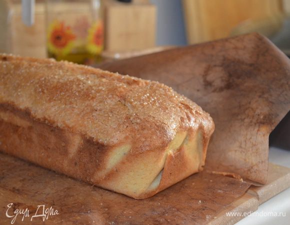 дать остыть в форме 10 минут, затем достать и остудить на решетке. 