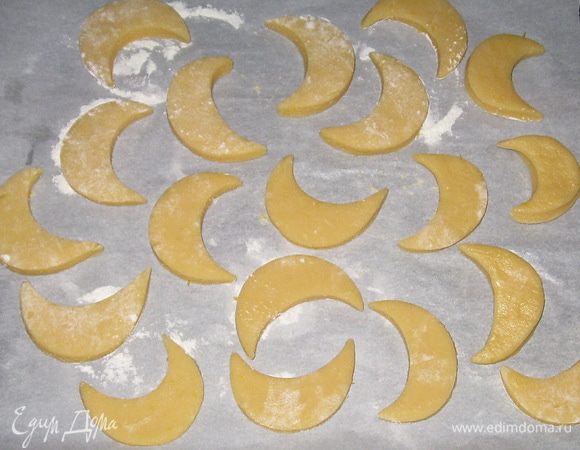  Выпекать при 180 с около 10 минут.