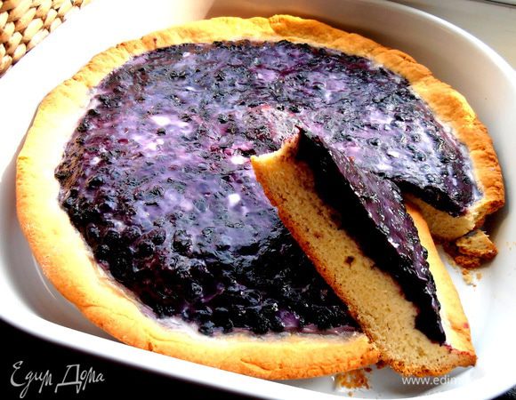 Пожалуйста, дайте немного постоять пирогу!!! И тогда он отлично поделится с вами красивейшим ровным кусочком)))