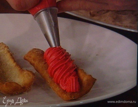 или  поместиь сорбе в кулинарный мешок и проявить креативность....