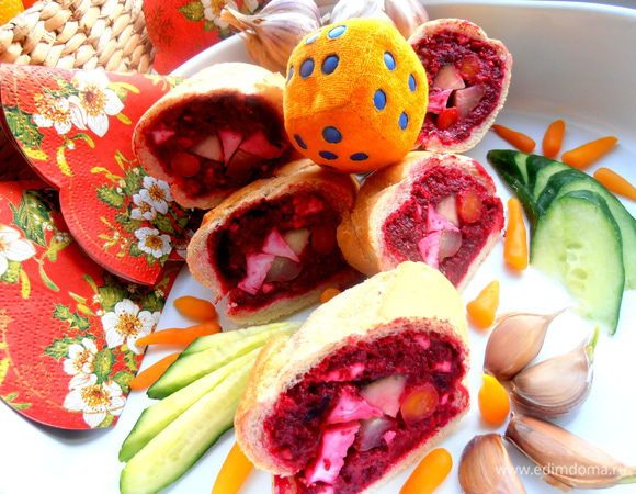 Вариант подачи...Это очень вкусная и полезная закусочка! А уж как ребятишек привлечёт своим ярким внешним видом...