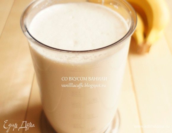 Теперь взобьем миксером охлажденное концентрированное молоко. Скажу вам честно, для меня было открытием, что это молоко, так взбивается и превращается в пышную пену, увеличивается в объемах в 2-3 раза!!!!