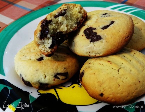 Далее пошли все вытекающие от сюда последствия - чай и вкусный перекус. Желаю и Вам приятного аппетита!
З.Ы. - печень также можно брать с собой на пикник или еще какую-нибудь вылазку:-) Оно не крошится и совсем легкое для пищеварения. После шашлыков и обильных закусок именно то, что надо.