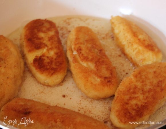 Обжариваем в масле с двух сторон.