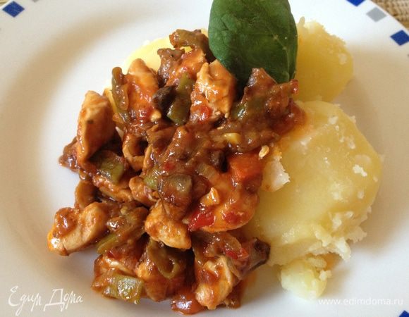 На гарнир вкусно просто отварной картофель со сливочным маслом.
Приятного аппетита!