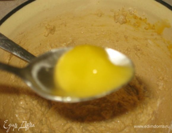 И мёд. Выпекать на противне до сухой палочки при 180С.