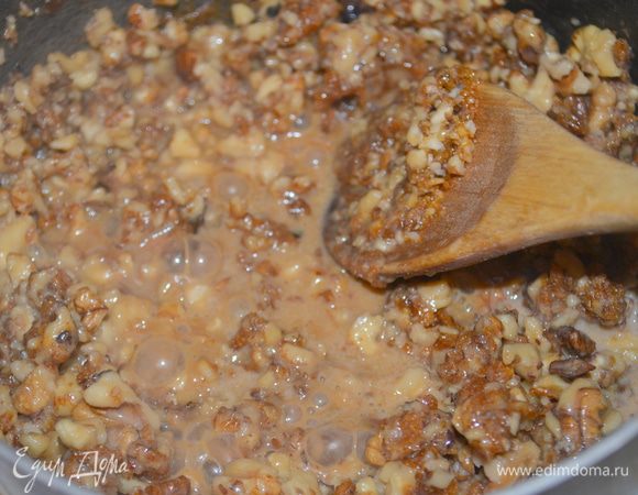 постоянно размешиваем - смесь станет более жидкой и невероятно ароматной!!!!