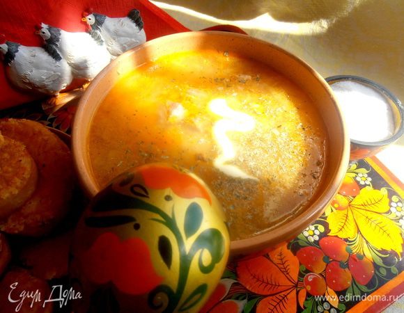 Даём настояться-пропитаться нашим щам,можно укутать в плед до прихода домочадцев! Подаём со сметаной и,например,с сырными гренками...