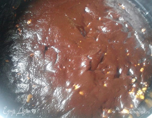 Выложить в смазанную сливочны маслом форму и выпекать при 180С 35 минут.