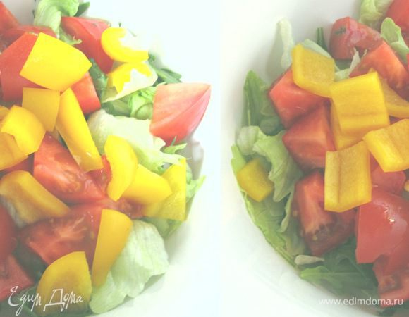 Перец режем кубиками. Кедровые орехи слегка обжариваем на сухой сковороде, остужаем.