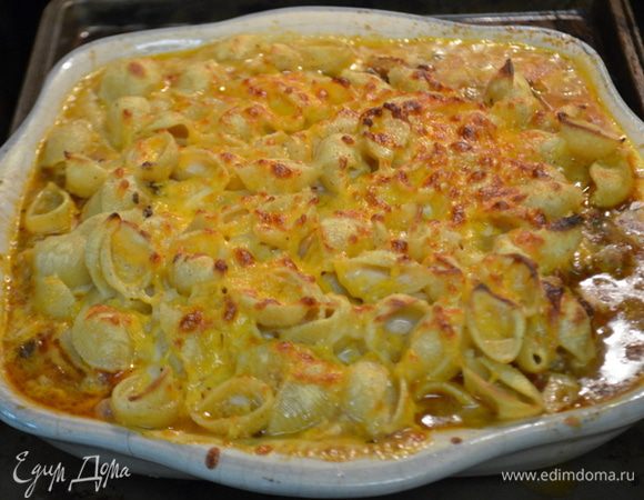 Поставим все в разогретую духовку на 30 мин. Дадим отдохнуть ,достав из духовки 5 мин. И раскладываем по блюдам.