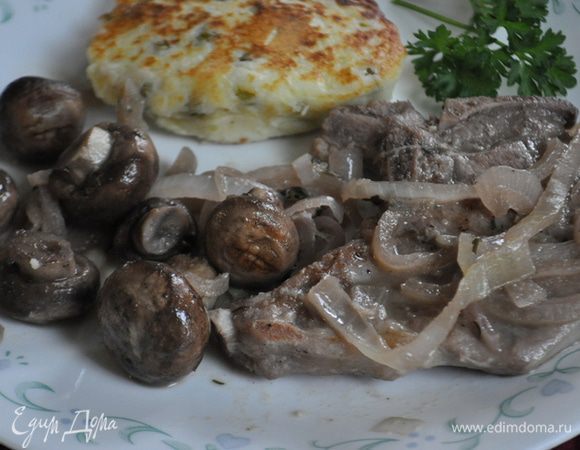 Подаем горячим. Приятного аппетита.