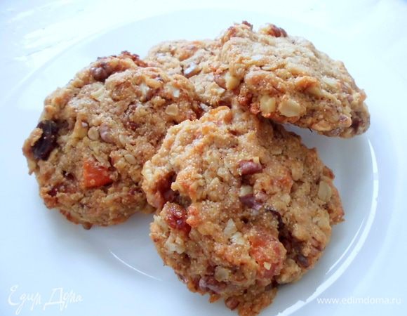 А вчера я приготовила печенье " Полстакана" по рецепту Тамары (Тата). Очень рекомендую его попробовать! Оно очень вкусное, довольно необычное и простое в приготовлении.