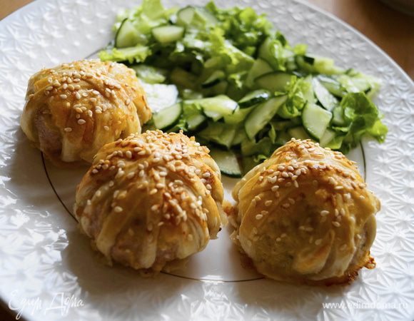 Подавать с овощами или с овощным салатом. Приятного аппетита!!!