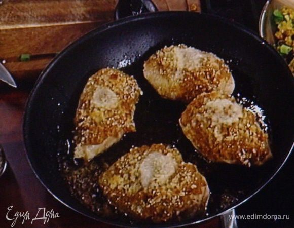 Грудки вынуть из духовки.