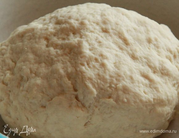 Вымешиваем тесто