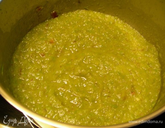 Взбиваем блендером в пюре.
