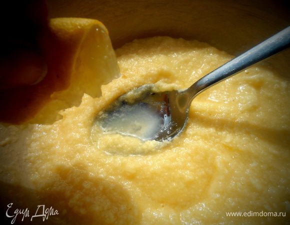 Выжимаем сок из лимона...