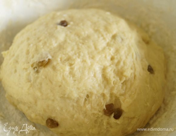 Поставить тесто в теплое место подходить еще на 1,5-2 часа