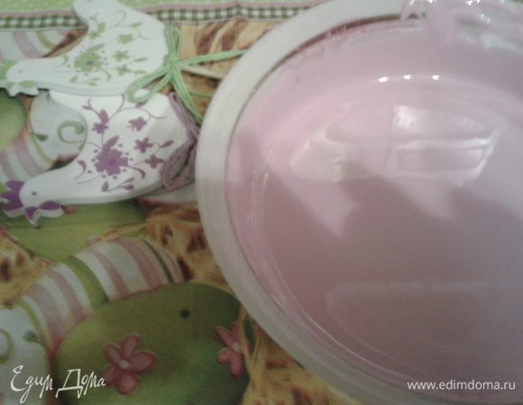 Если хочется более интенсивного цвета сока можно добавить побольше.