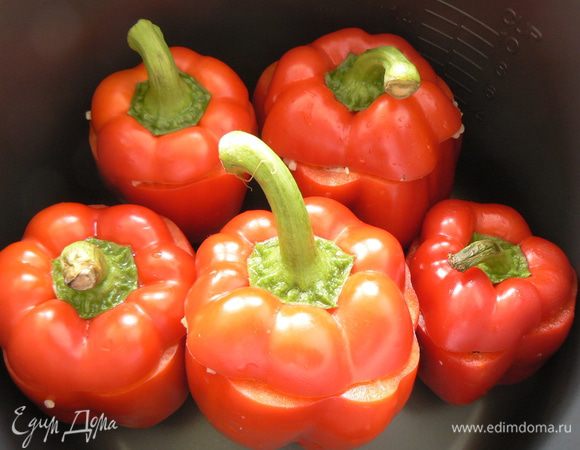 Заливаем бульоном. Готовим  30 -35 минут