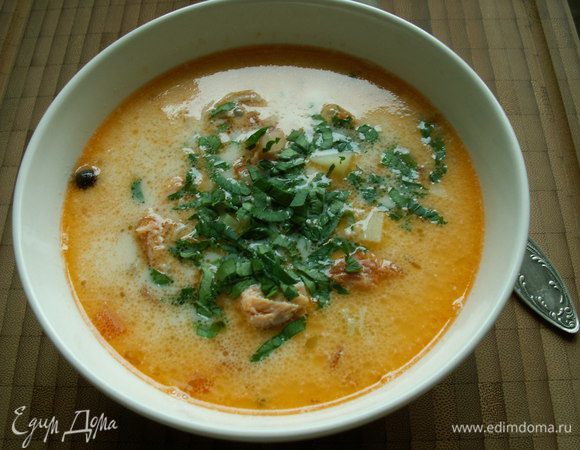 При подаче посыпаем суп мелко нарубленной петрушкой или укропом. BON APPETI!