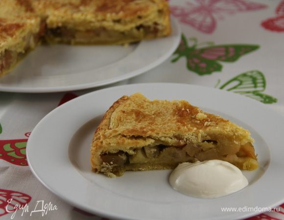 Подаем его теплым или холодным со сливками или крем-фрешем. Приятного аппетита))

