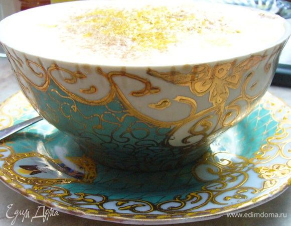 Непосредственно перед подачей (в большой пиале) чай можно слегка посыпать шафраном и корицей. Замечательный чай! Очень располагает к беседе! 