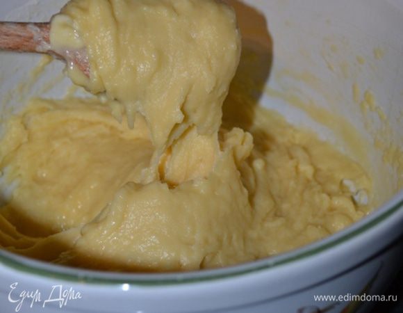  Если хотите, то можно вмешать пару ложек рома для аромата.