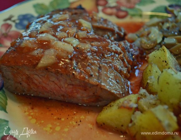 Подготовить гриль или гриль сковороду. Жарить до готовности. Подаем горячим. Приятного аппетита.