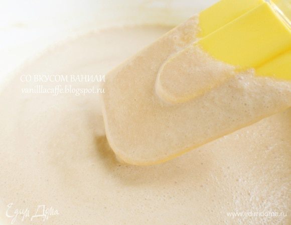 Разлить по бокалам и отправить в морозильную камеру, минимум на 4 часа. Минут за 10 до подачи достать из холодильника